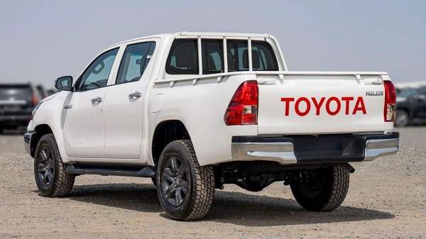 Toyota Hilux Toyota Hilux Toyota Hilux 2.7L petrol A/T MY25