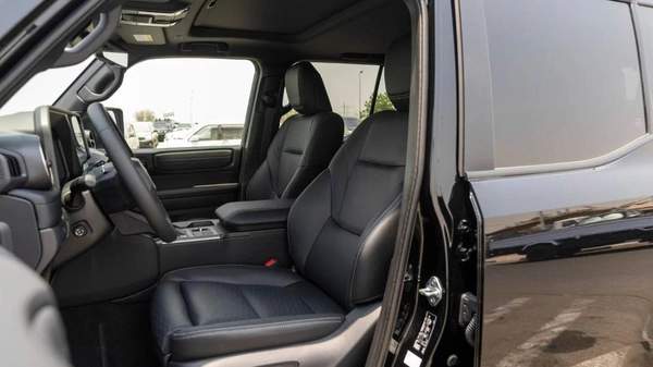 Toyota Prado Premium 2.4L petrol MY 2025 FULL OPTION