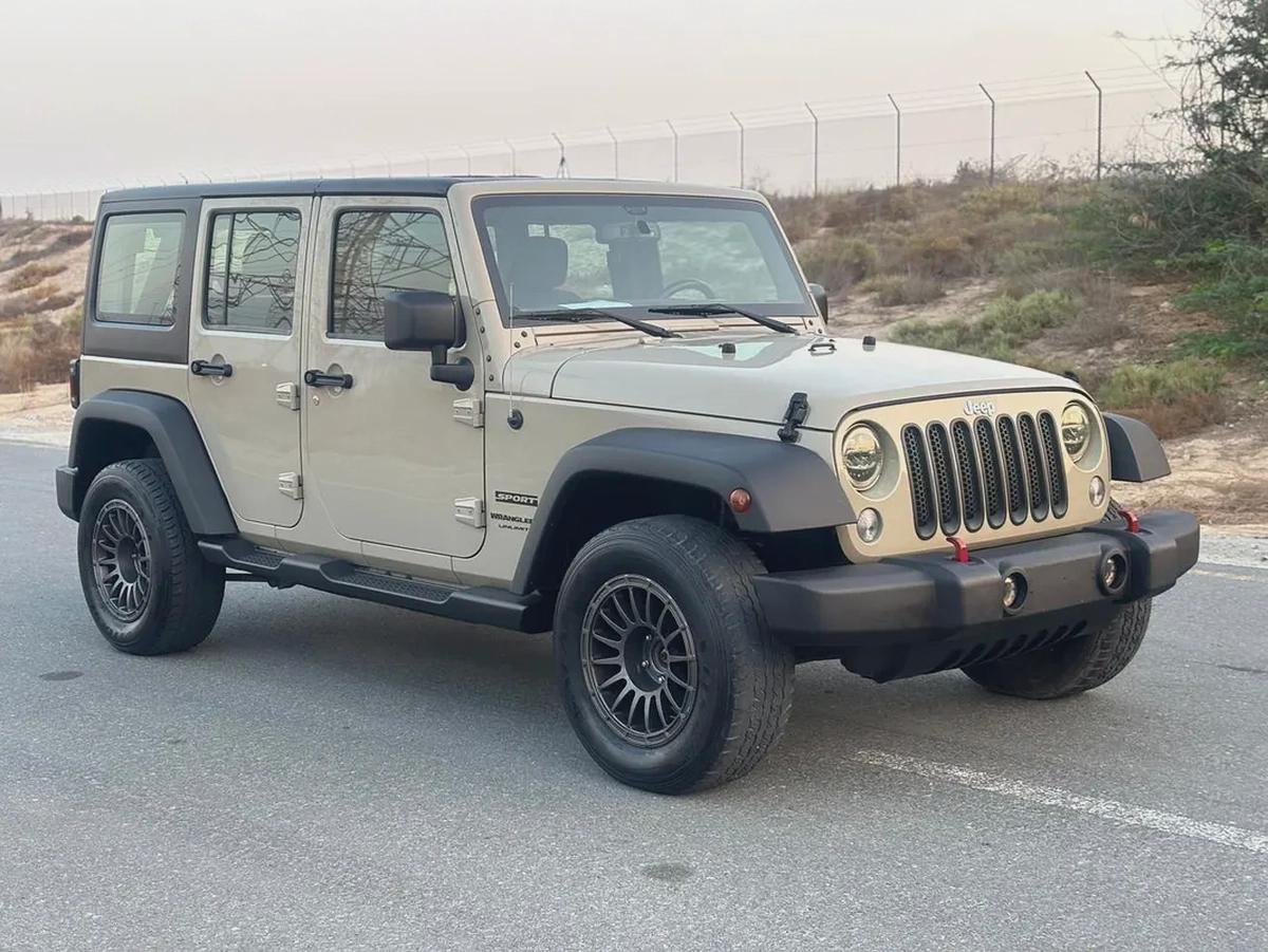 JEEP WRANGLER UNLIMITED SPORT—2018–GCC—FREE ACCIDENT—ORIGINAL PAINT—FULL SERVICE HISTORY—-1-1