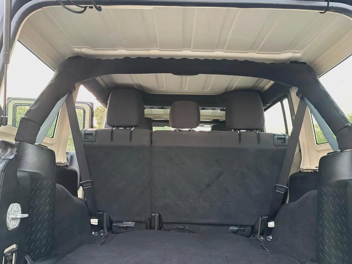 JEEP WRANGLER UNLIMITED SPORT—2018–GCC—FREE ACCIDENT—ORIGINAL PAINT—FULL SERVICE HISTORY—-10-10