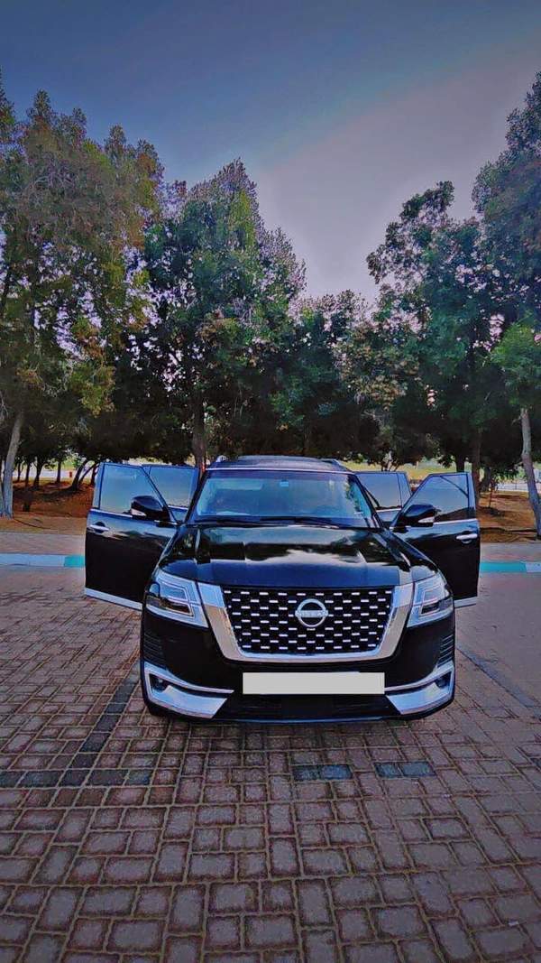 Nissan Patrol SUV