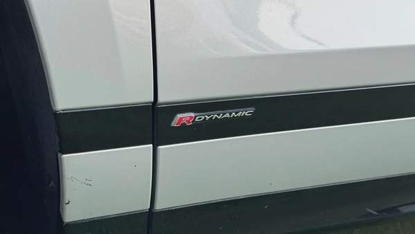 Evoque RDynamic model 2020 gcc original paint آيفوك ار ديناميك موديل ٢٠٢٠ خليجية صبغ وكالة