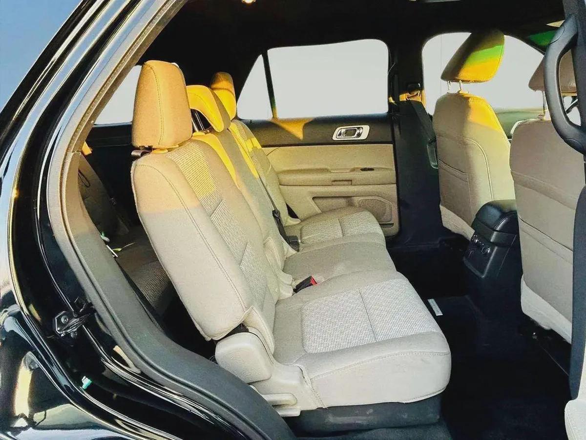 FORD EXPLORER XLT - 2012 - CLEAN CAR FRESH JAPAN IMPORT-12-12