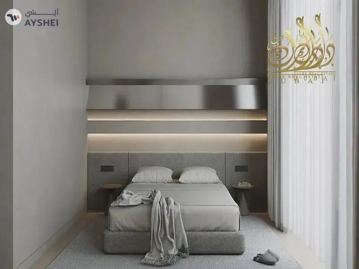 Furnished_12% ROI_2Min Walk To metro_Creek&Burj Khalifa View-4-4