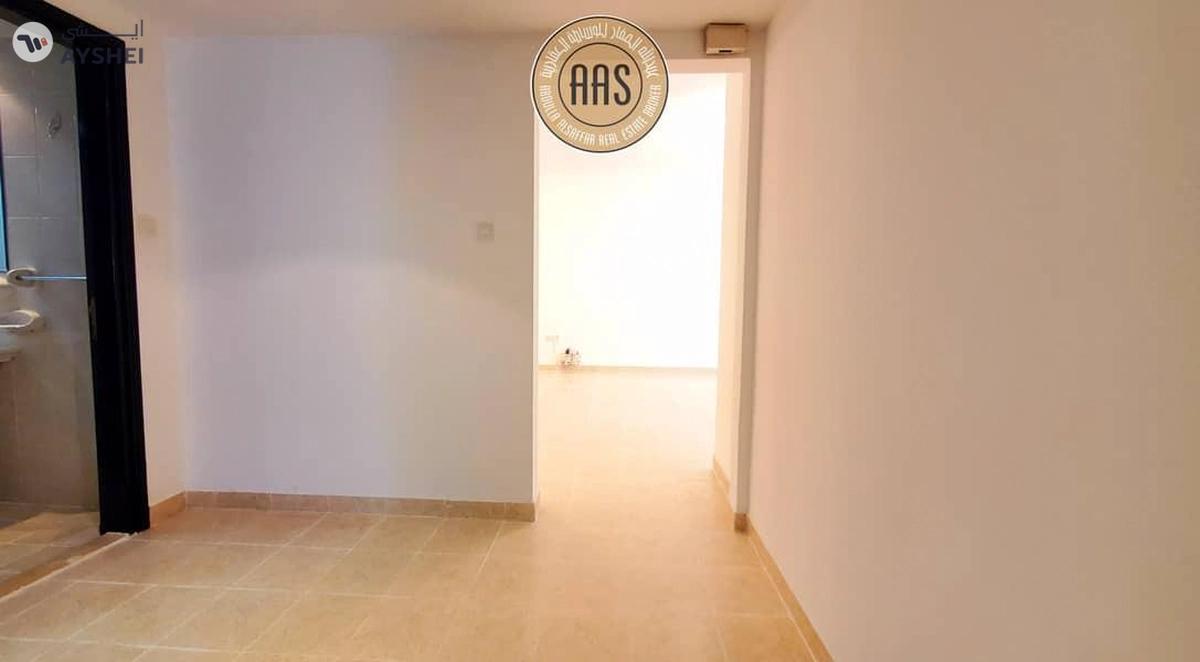 Next To Al Mulla Plaza 2Bhk Available For Rent With All Facilities-11-11