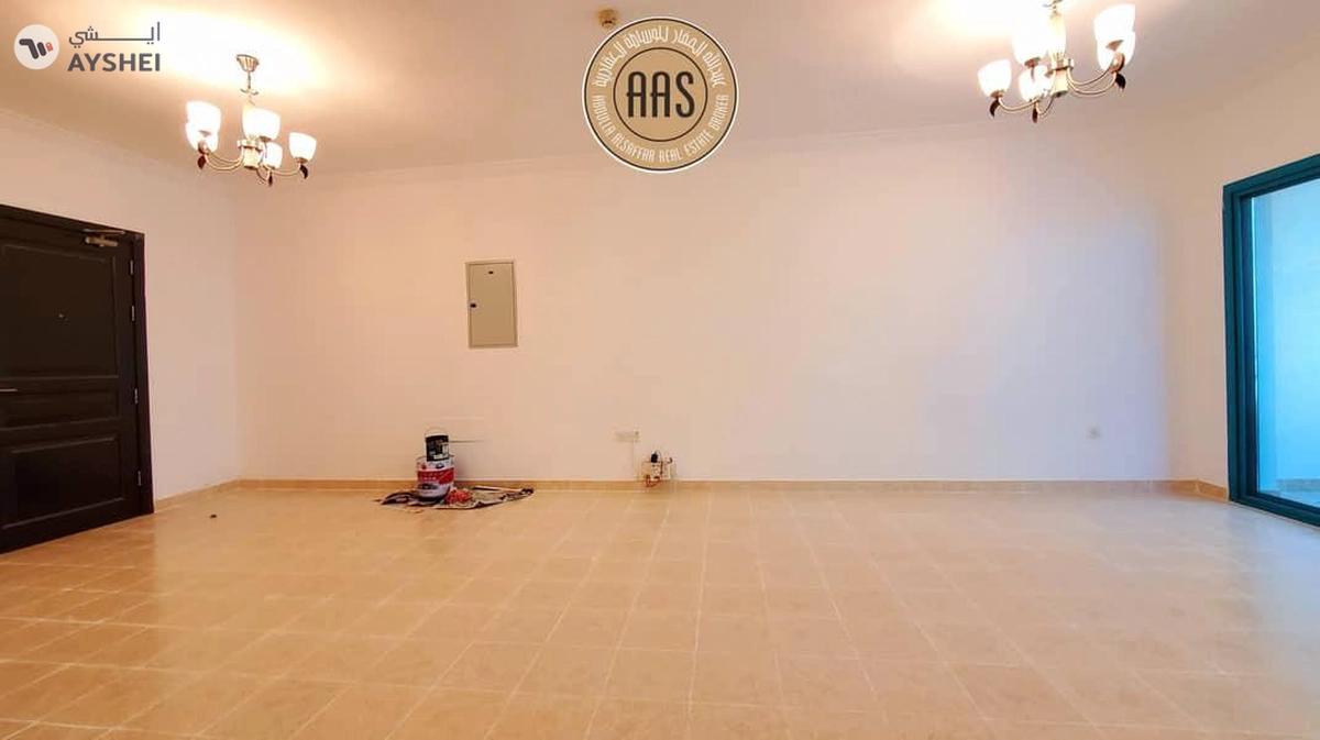 Next To Al Mulla Plaza 2Bhk Available For Rent With All Facilities-12-12