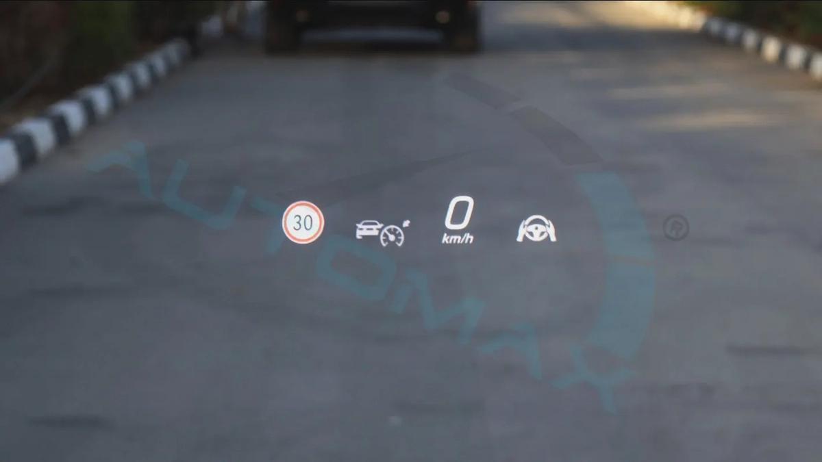 2026 Mercedes-Benz E 200 AMG EQ Boost 2.0L RWD 0Km With-9-9