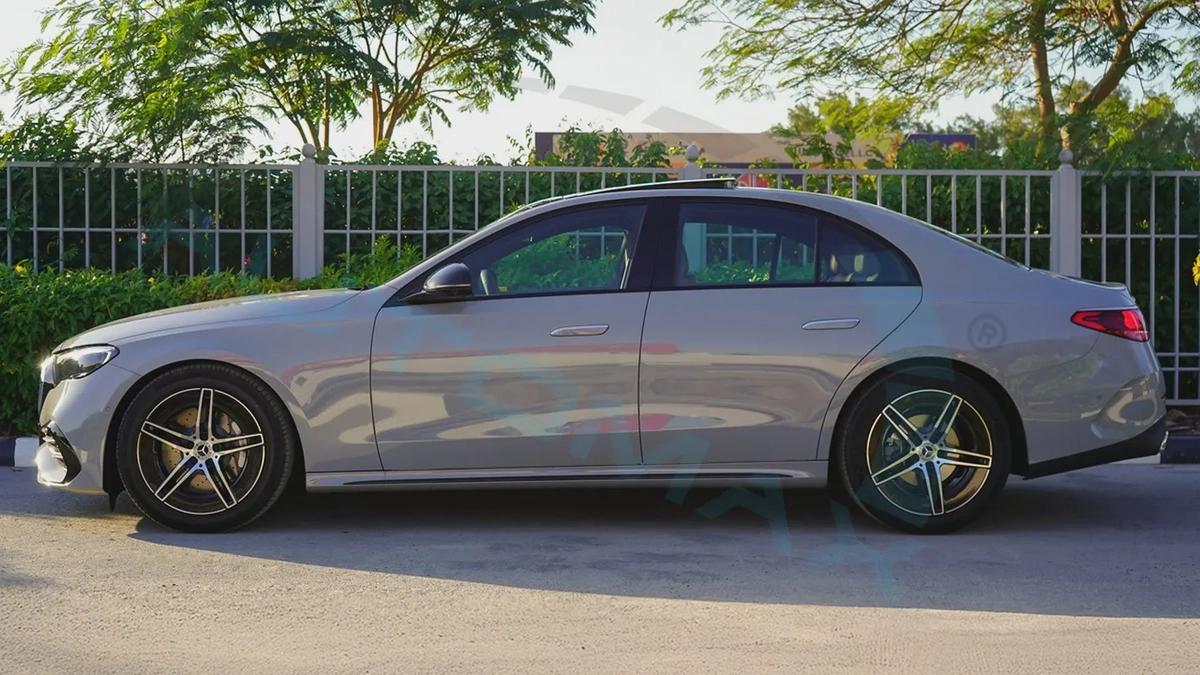 2026 Mercedes-Benz E 200 AMG EQ Boost 2.0L RWD 0Km With-18-18