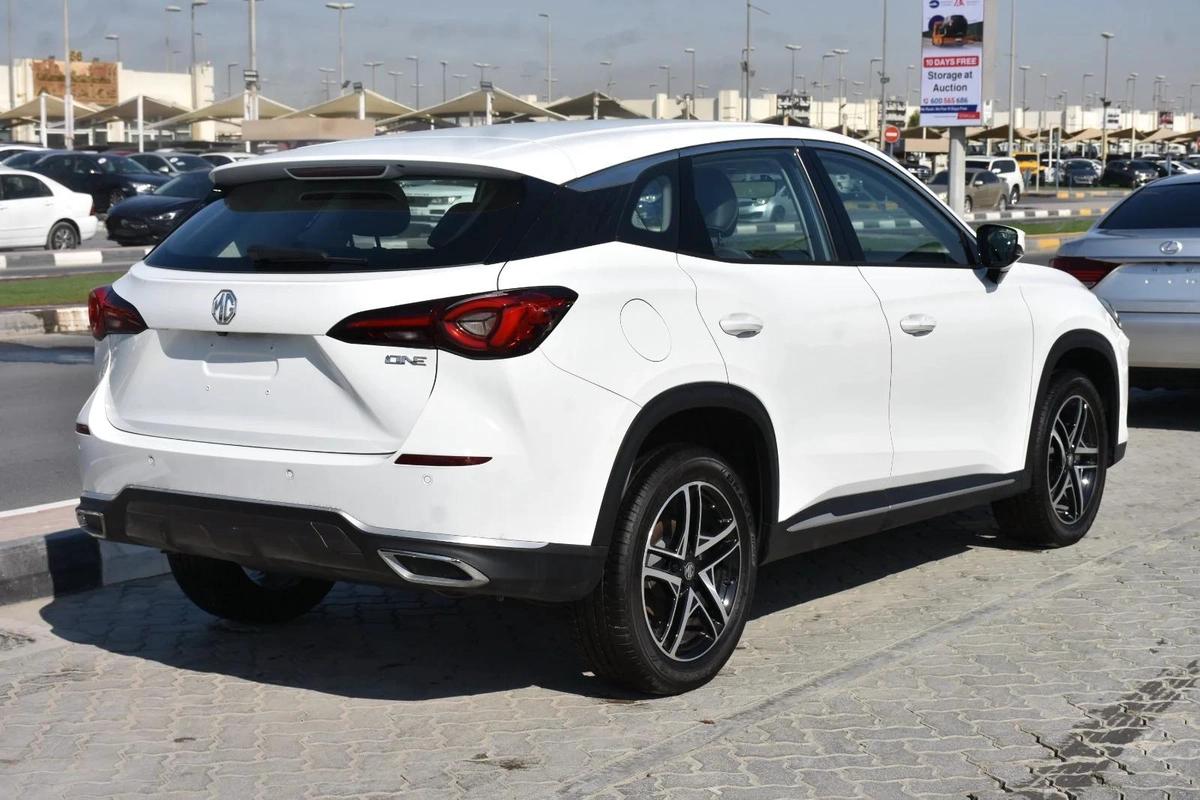 MG ONE 2024 | WHITE-2-2