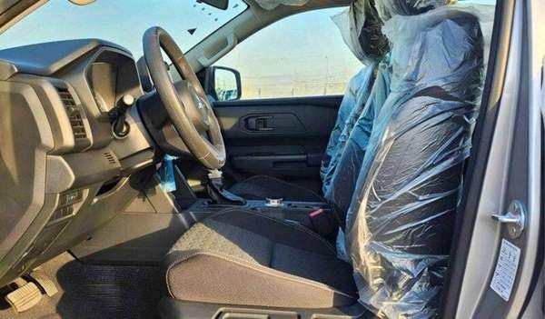 Mitsubishi L200 Mitsubishi L200 Sportero 2.4L diesel MY2025 FOR export only