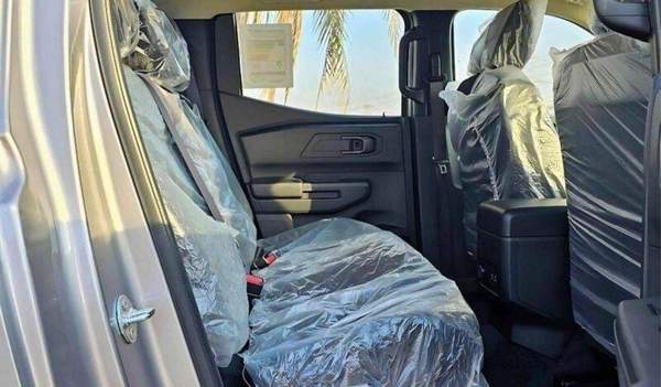 Mitsubishi L200 Mitsubishi L200 Sportero 2.4L diesel MY2025 FOR export only