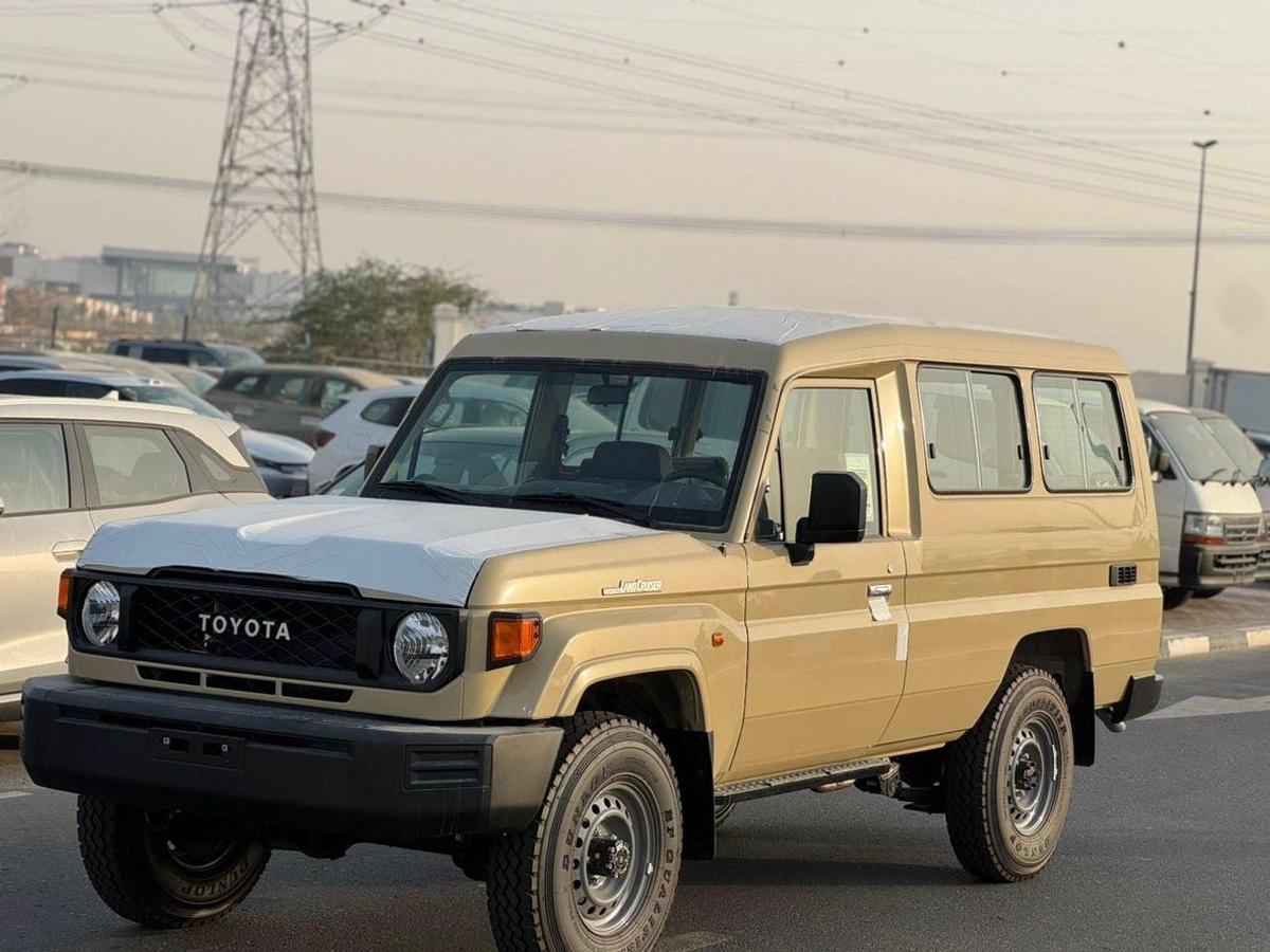Toyota Land Cruiser 70 1-0-0