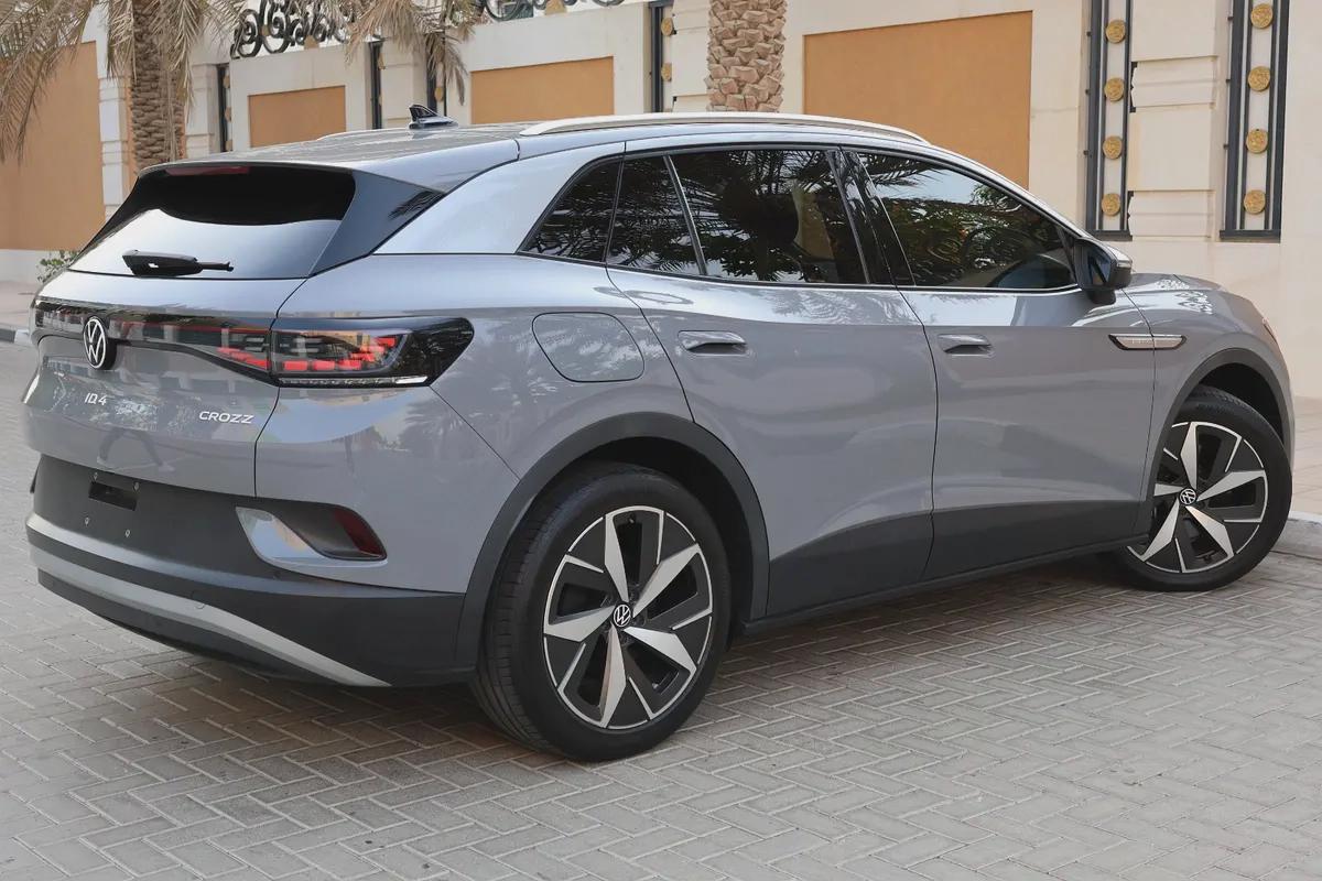 Volkswagen ID.4-2022-33000km-UNDER WARRANTY-GCC SPECS-3-3
