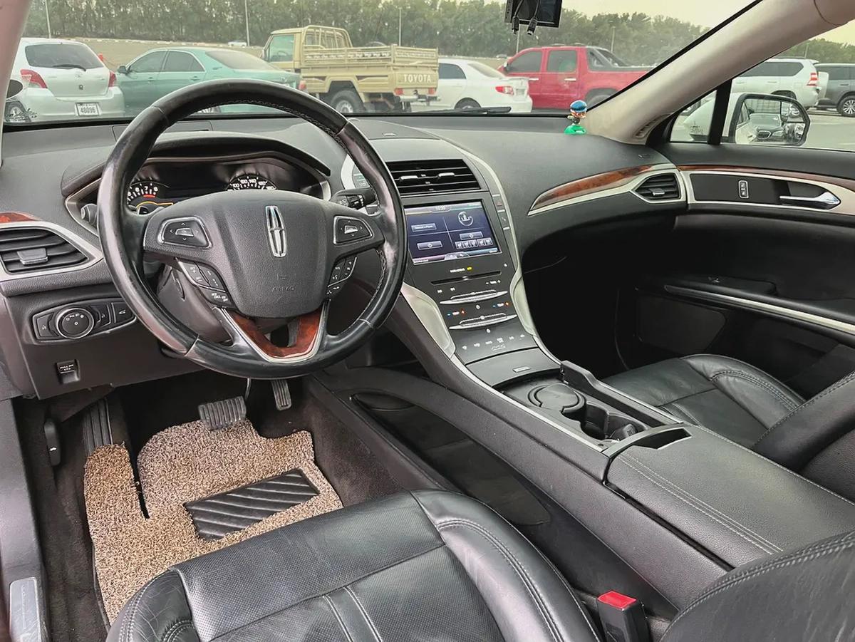 Lincoln mkz-7-7