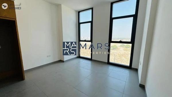 Freshly Designed Studio for Urban Living