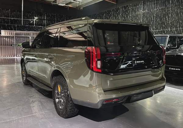 Ford Expedition 2025 GCC specs for 275,000.00 AED