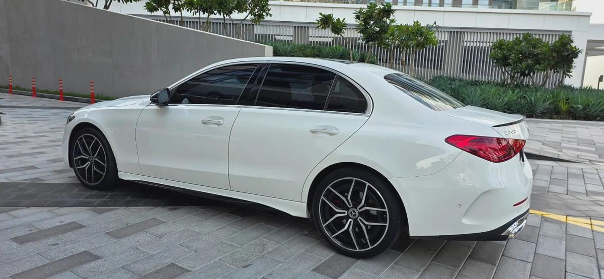2024-Mercedes Benz C200-Full option-Excellent Condition-1 Year Warranty-Bank Finance Available-5-5