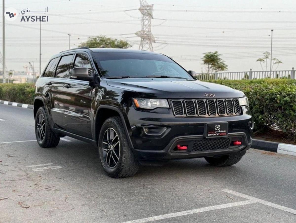 Jeep Grand Cherokee Trailhawk-0-0