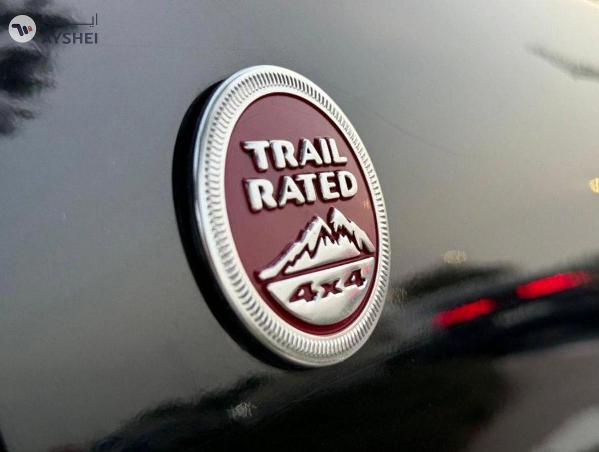 Jeep Grand Cherokee Trailhawk-9-9