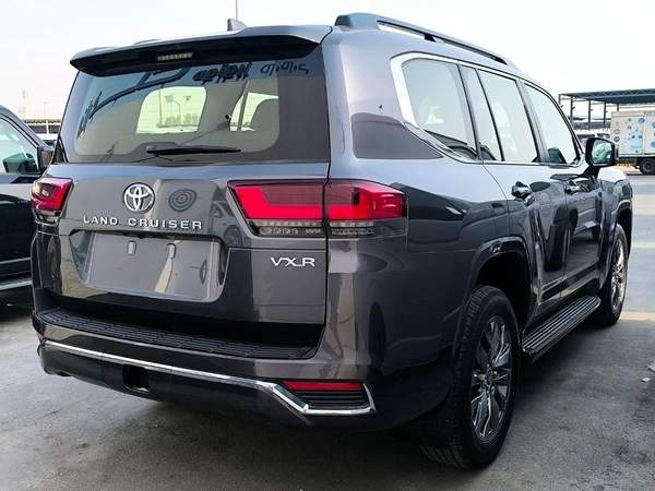 Toyota Land Cruiser LAND CRUISER VXR 3.3L DIESEL