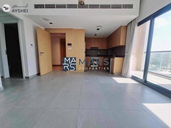 Prime Location | vacant | Ready to Move