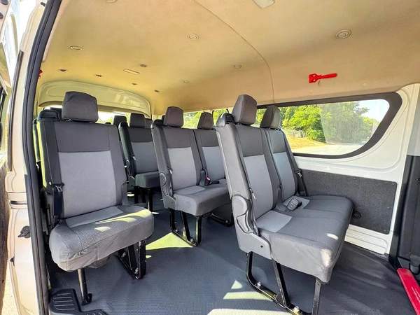 Toyota Hiace GL