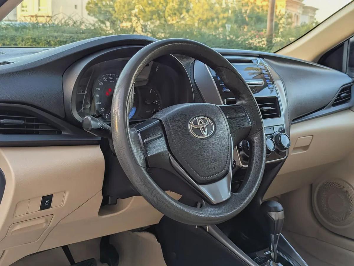 Toyota Yaris E 2021 - GCC Specs - Premium Condition Low KM Perfrct Family.Sedan-11-11