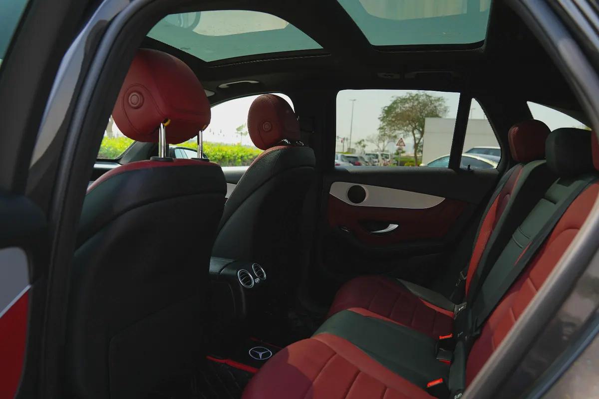 Mercedes-Benz GLC 300 4MATIC 2020 - American Specs-12-12