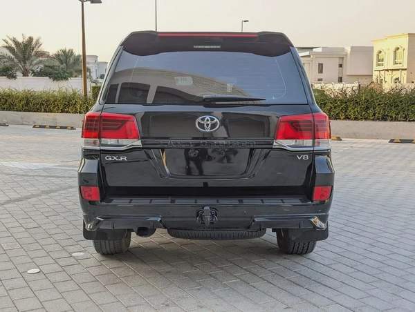 TOYOTA LAND CRUISER 2020 GXR V8 GCC IN EXCELLENT CONDITION