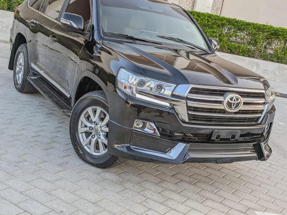 TOYOTA LAND CRUISER 2020 GXR V8 GCC IN EXCELLENT CONDITION-19-19