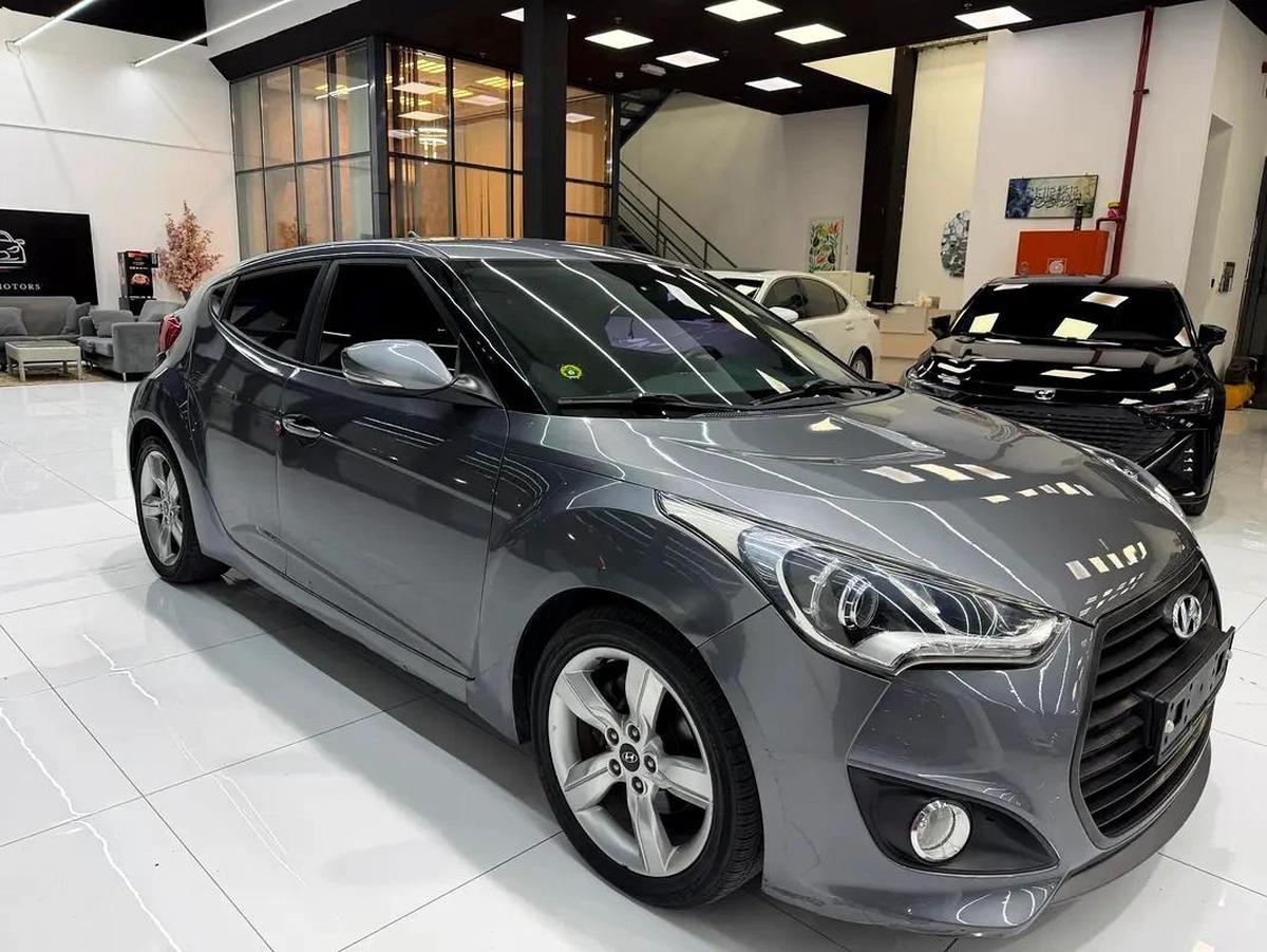 Hyundai Veloster Korean clean title-4-4