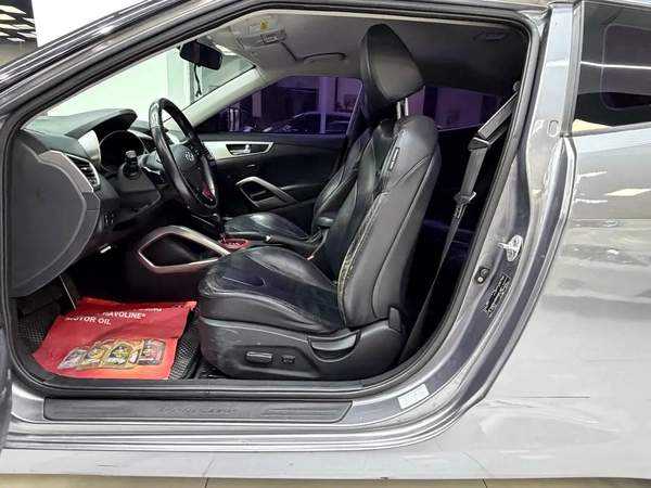 Hyundai Veloster Korean clean title