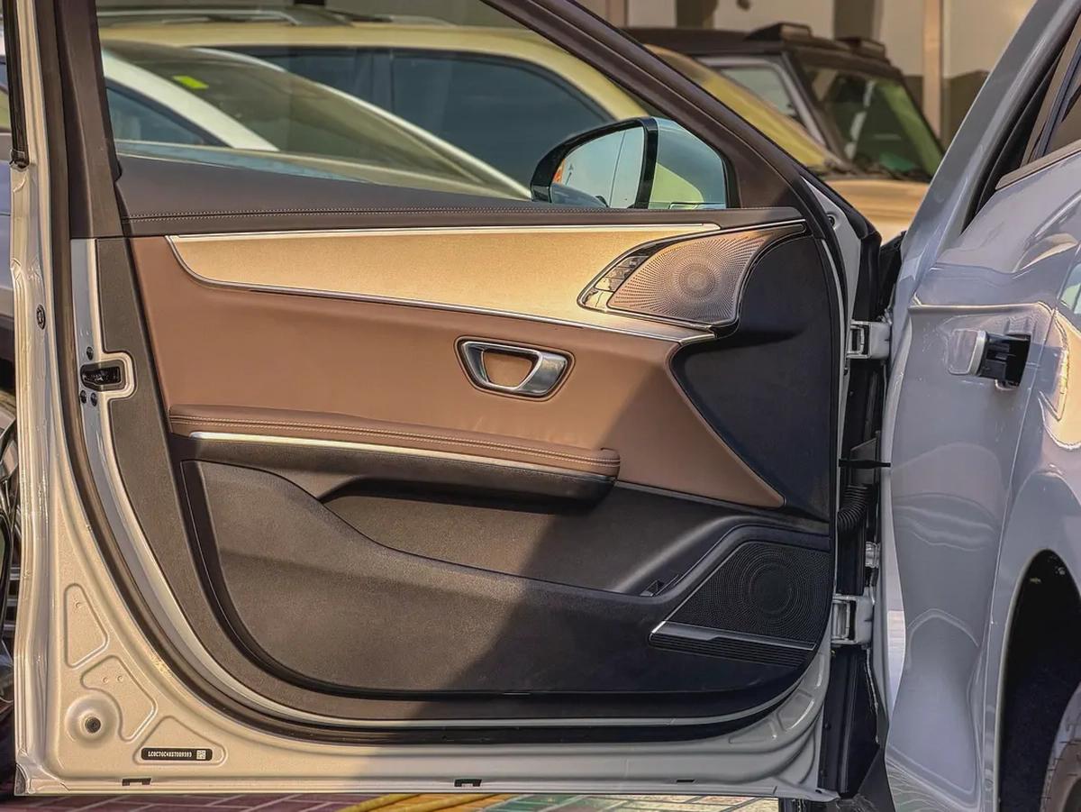 EVS 5-Year Warranty | BYD Han Elite Edition 2025 – Executive PHEV Luxury-12-12