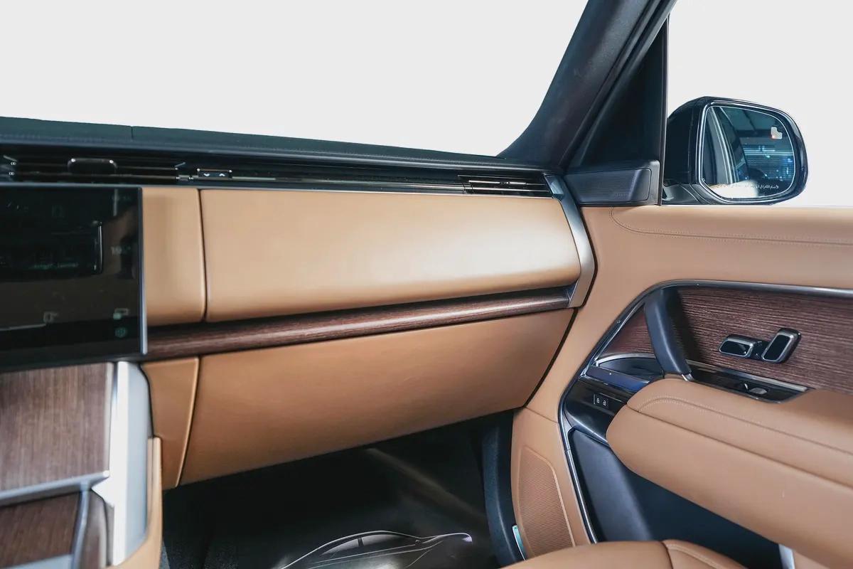 Land Rover Range Rover P530 HSE-GCC-Al Tayer 5 years Warranty-Only One Previous Owner-Land Rover FSH-11-11