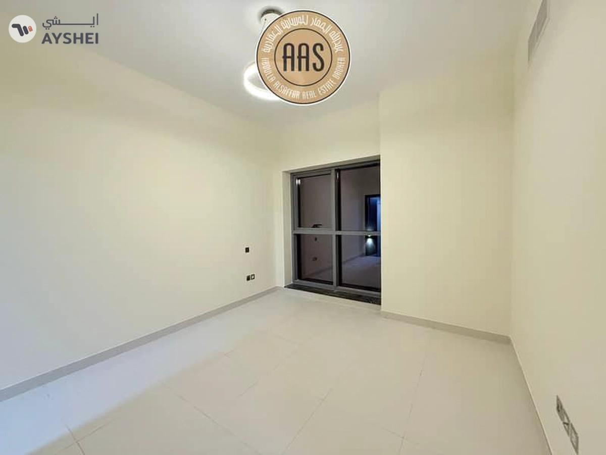 NEXT TO METRO || VACANT || READY TO MOVE || ALL AMENITIES-5-5