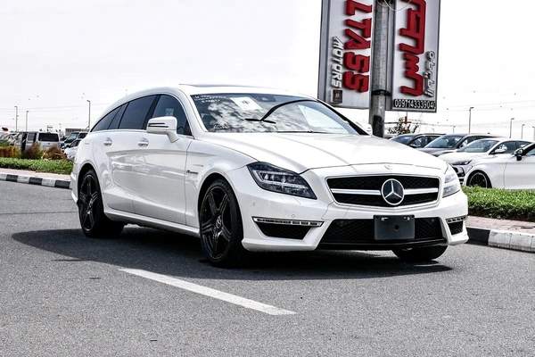 2013 - BENZ CLS63 AMG SHOOTING BRAKE - BRAND NEW CONDITION - ONLY 82,000 KM
