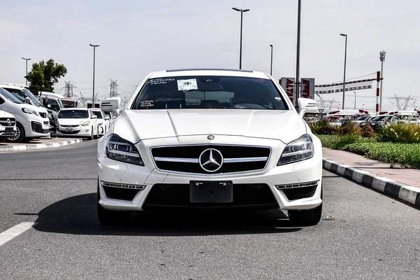2013 - BENZ CLS63 AMG SHOOTING BRAKE - BRAND NEW CONDITION - ONLY 82,000 KM