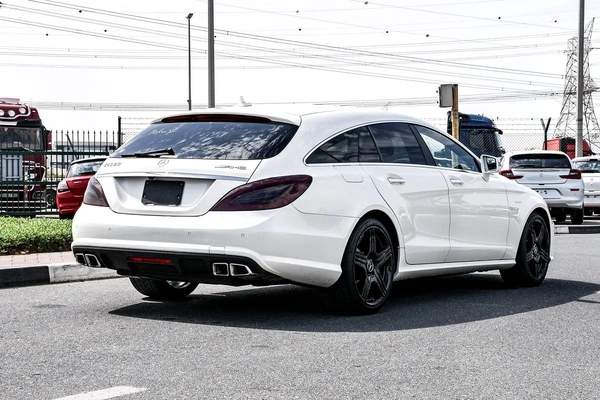 2013 - BENZ CLS63 AMG SHOOTING BRAKE - BRAND NEW CONDITION - ONLY 82,000 KM
