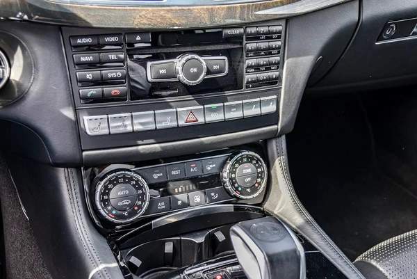 2013 - BENZ CLS63 AMG SHOOTING BRAKE - BRAND NEW CONDITION - ONLY 82,000 KM