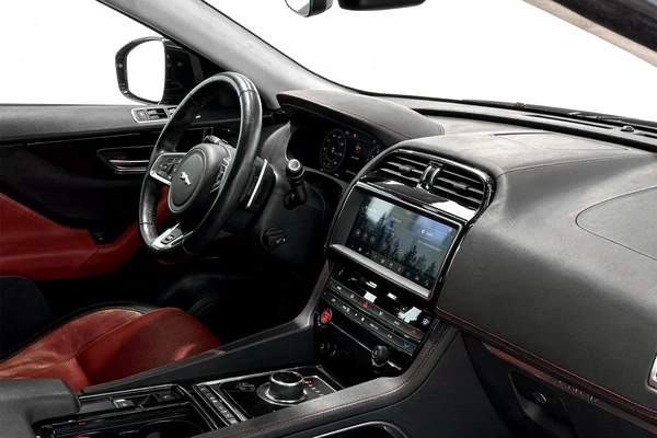 AED 1,665 / Monthly l 0% Downpayment l R-Sport l 1 Year Warranty