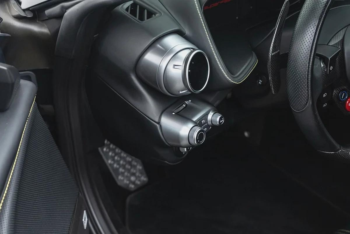 2020 FERRARI 812 SUPERFAST MAIN DEALER SERVICE-12-12