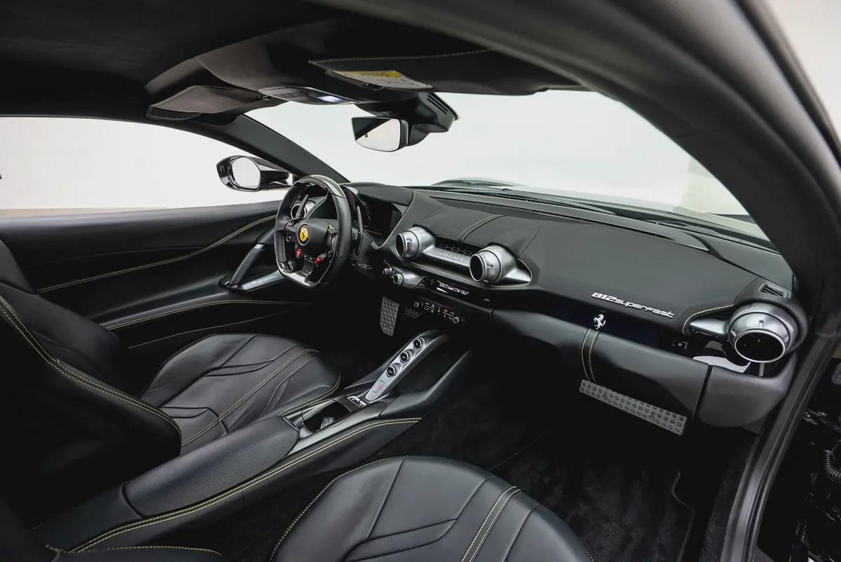 2020 FERRARI 812 SUPERFAST MAIN DEALER SERVICE-16-16