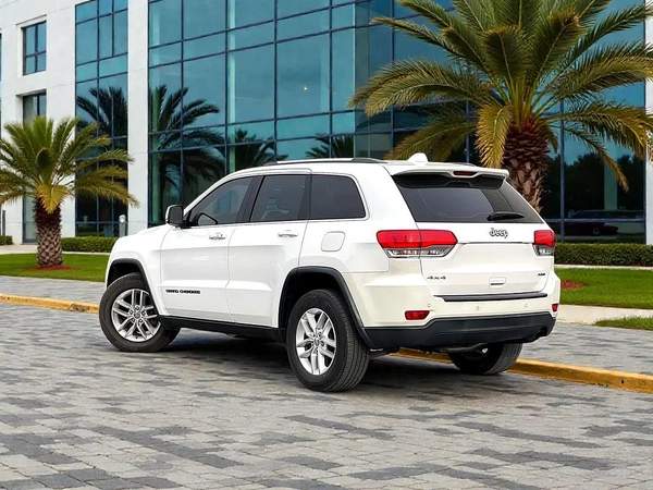 2017 Jeep Grand Cherokee Exclusive - GCC Specs | Original paint