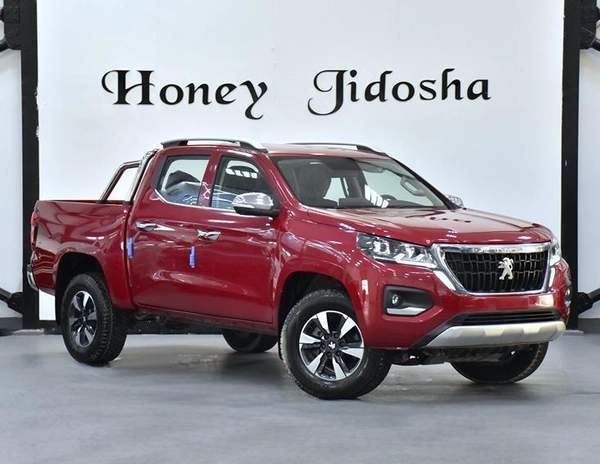 Peugeot Landtrek 4WD ( 2023 Model ) in Red Color GCC Specs