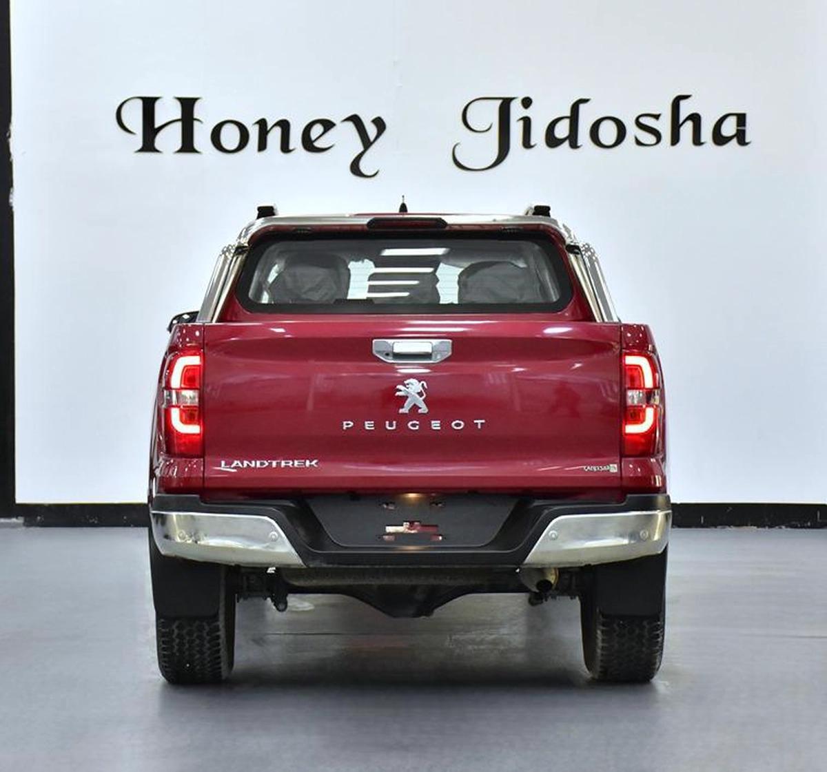 Peugeot Landtrek 4WD ( 2023 Model ) in Red Color GCC Specs-9-9