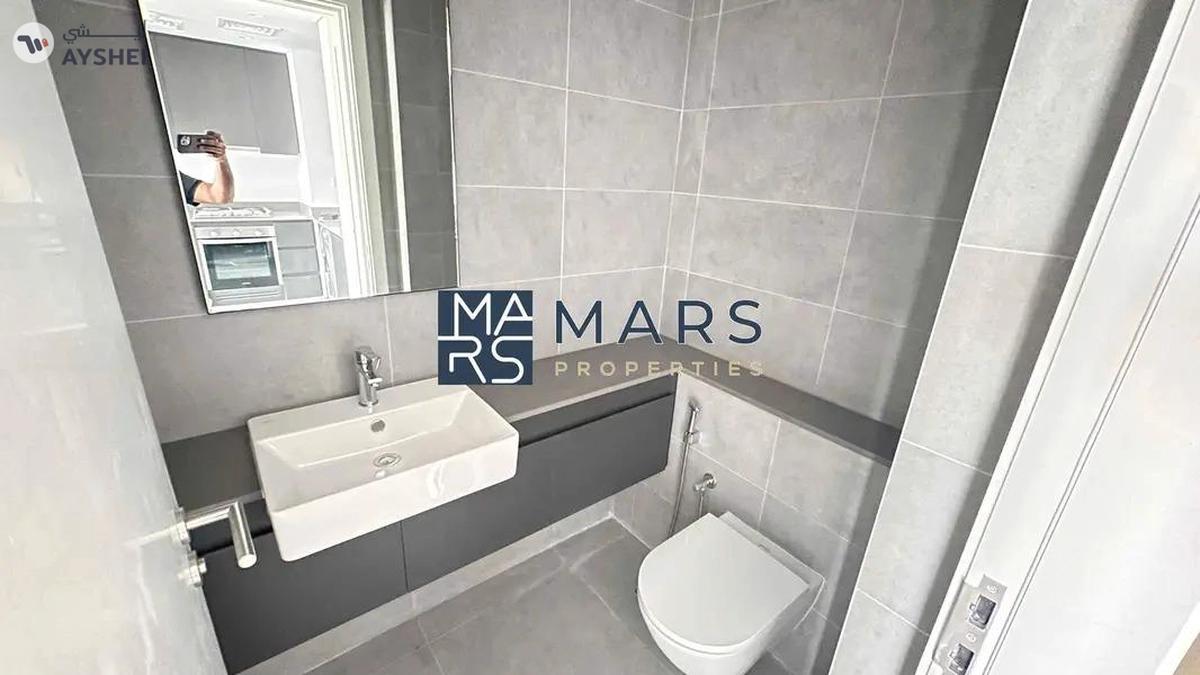 Brand new one bedroom for rent in tiraz 8 for 55,000 AED yearly-15-15