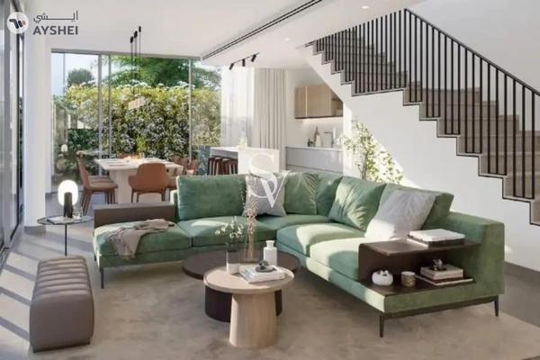 June, Arabian Ranches 3, Dubai