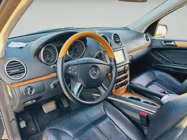 MERCEDES BENZ GL550 - 2008 - CLEAN CAR FRESH JAPAN IMPORT