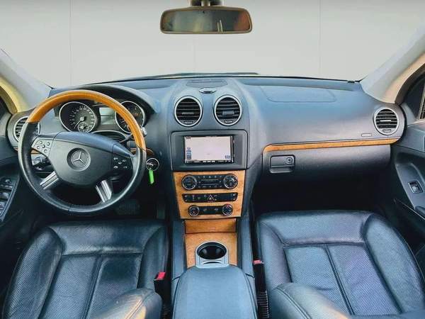 MERCEDES BENZ GL550 - 2008 - CLEAN CAR FRESH JAPAN IMPORT