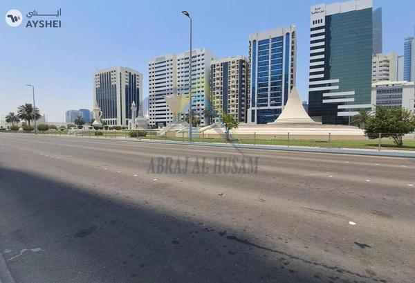 WHOLE BUILDING FOR SALE IN M-10, MUSSAFAH INDUSTRIAL AREA